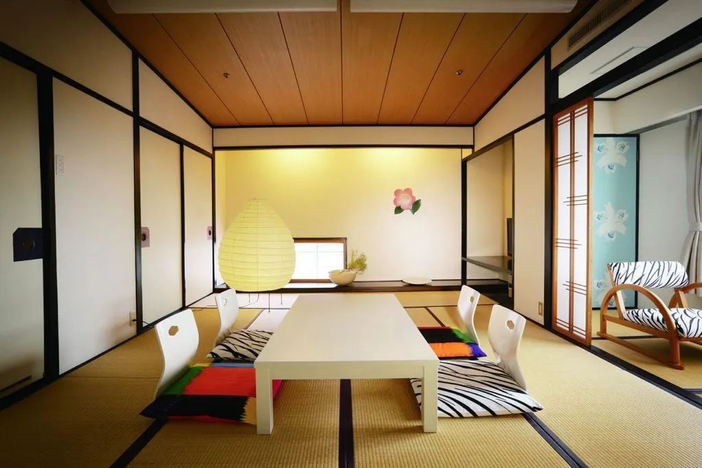 东京版《欲望都市》:蜷川实花华丽绚烂的followers(最新发布)