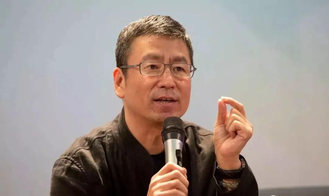 3小时狂卖5个亿：央视男人开口的效果