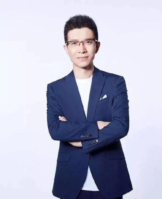 3小时狂卖5个亿：央视男人开口的效果