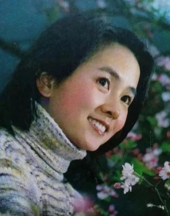 绝美,这组八一电影厂老一辈女演员,你还认得几个?赶紧