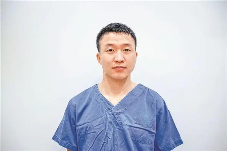 深圳支援湖北医疗队所有护士"登封"