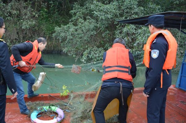 与农业部门开展“清江行动”