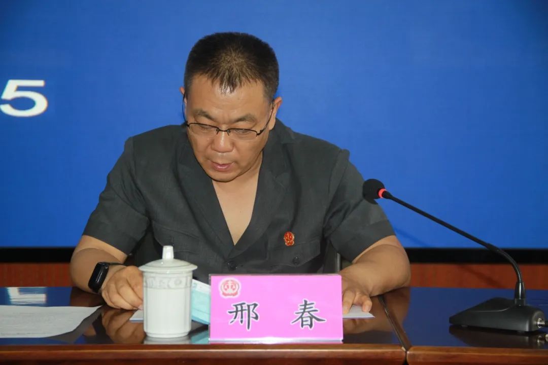 邢春 澎拜新闻