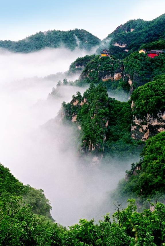 拍出你心中的云海感受云雾缭绕的仙山……来源:崆峒山旅游编辑:市文旅