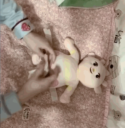 医学生线上考试,画面有被笑到