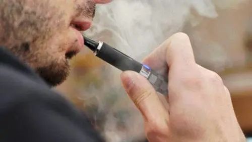 定性!朋友圈贩卖的"上头电子烟"就是毒品!