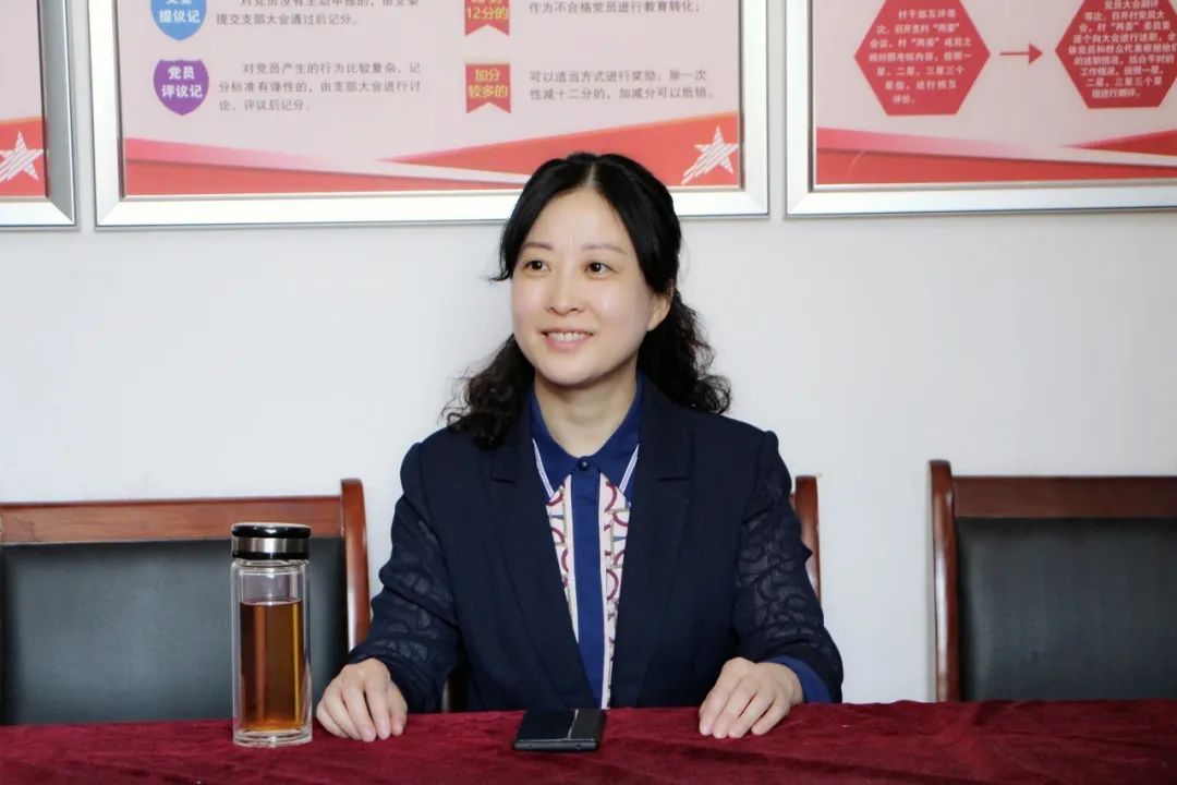 暖心!南乐县法院代院长李凌燕到村慰问驻村帮扶队员