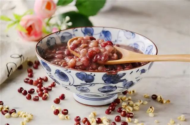 医学科普薏苡仁赤小豆粥周末美食