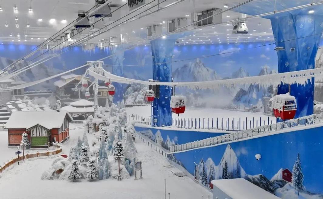 深坑里造出来的冰雪王国!小编带你提前探秘湘江欢乐城