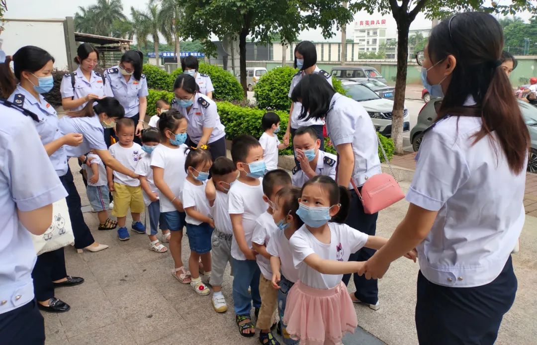 别样的体验｜税收宣传手拉手，税法知识润童心~~（最新发布）