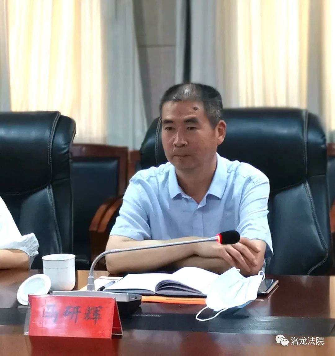 荥阳市法院党组成员,副院长马研辉表示,洛龙区法院在