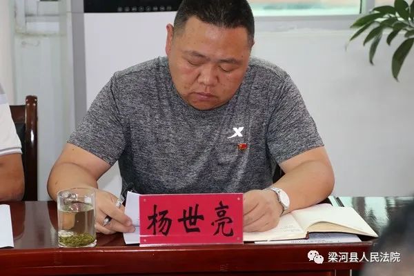 梁河县人民法院县委第二巡察组组长杨世亮同志指出,党的十八大以来