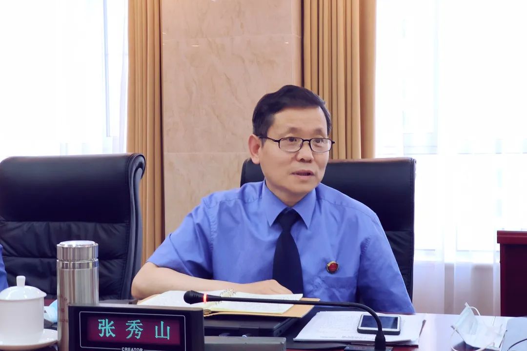 学习会上,院党组成员,副检察长张秀山结合学习和工作情况作了重点发言