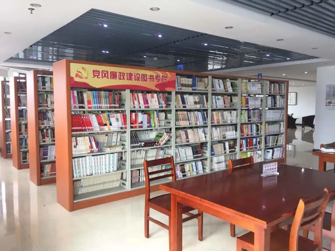 青山湖区图书馆进一步全面有序开放公告