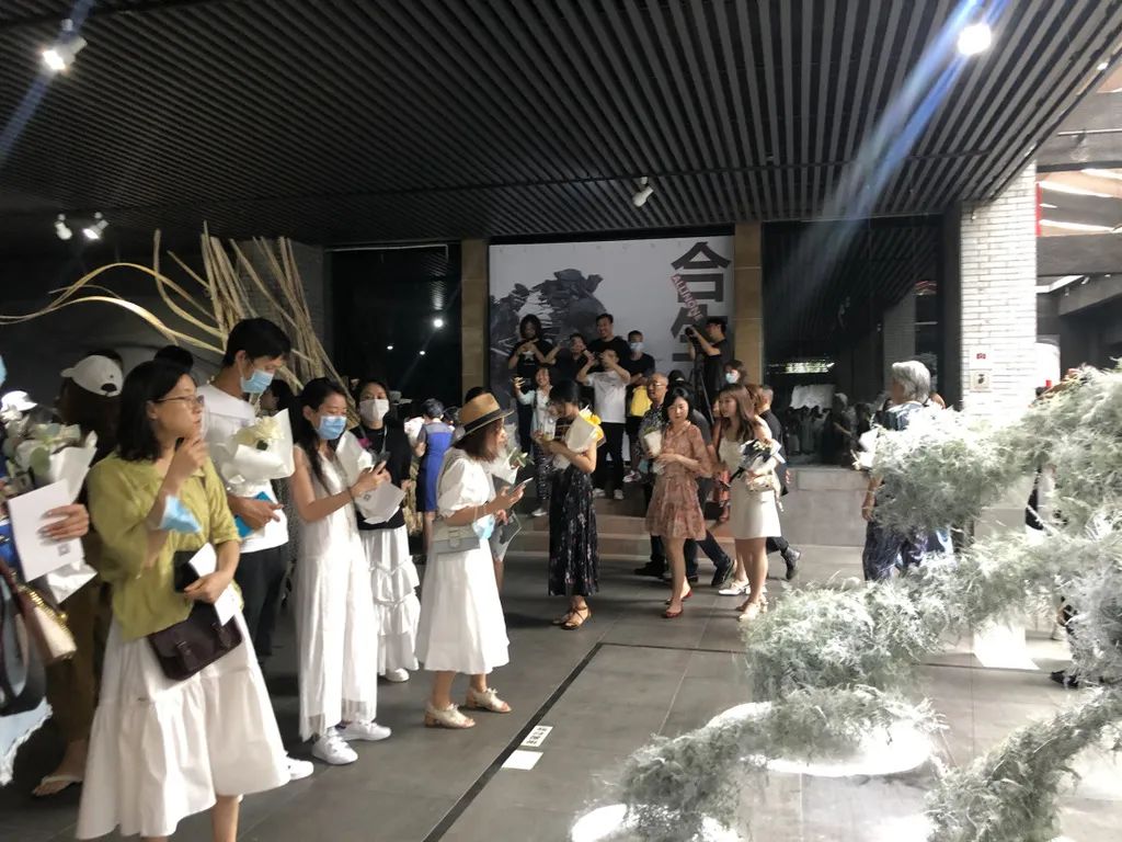 合生装置艺术个展在许燎源现代设计艺术博物馆开展