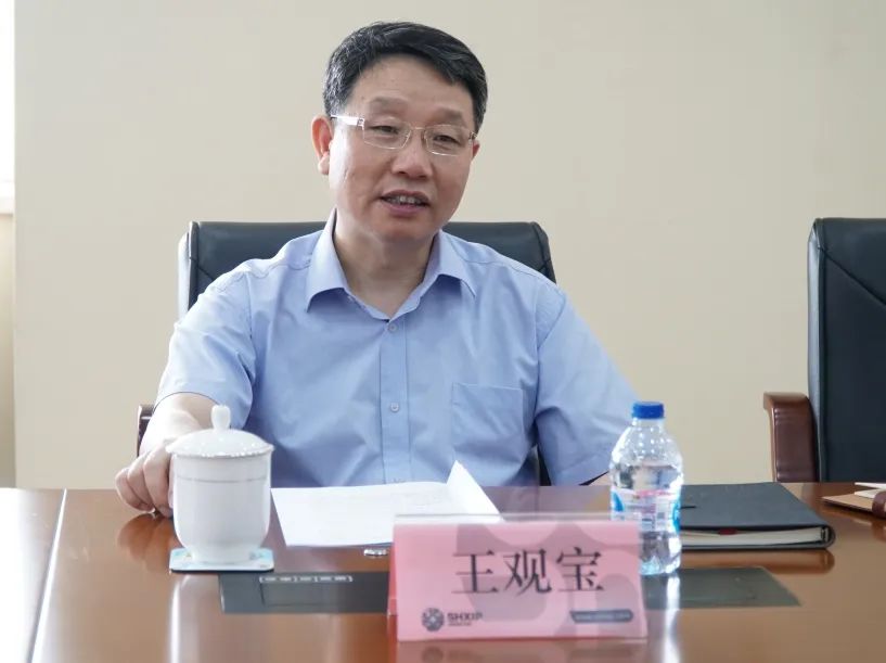 针对园区下一阶段的"四史"学习教育工作,王观宝提出两点要求:一要继续