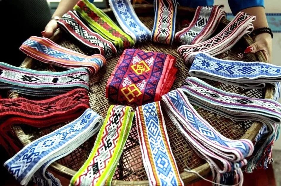畲族彩带编织技艺,丽水给出了地区标准
