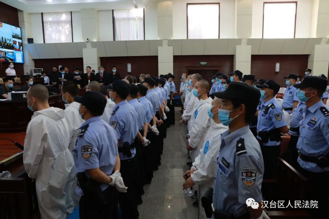 汉中市汉台区人民法院公开宣判张世衡等23名被告人涉黑案件