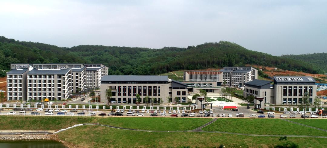 广东南岭干部学院:一份神圣的初心使命 一张高质量百日答卷