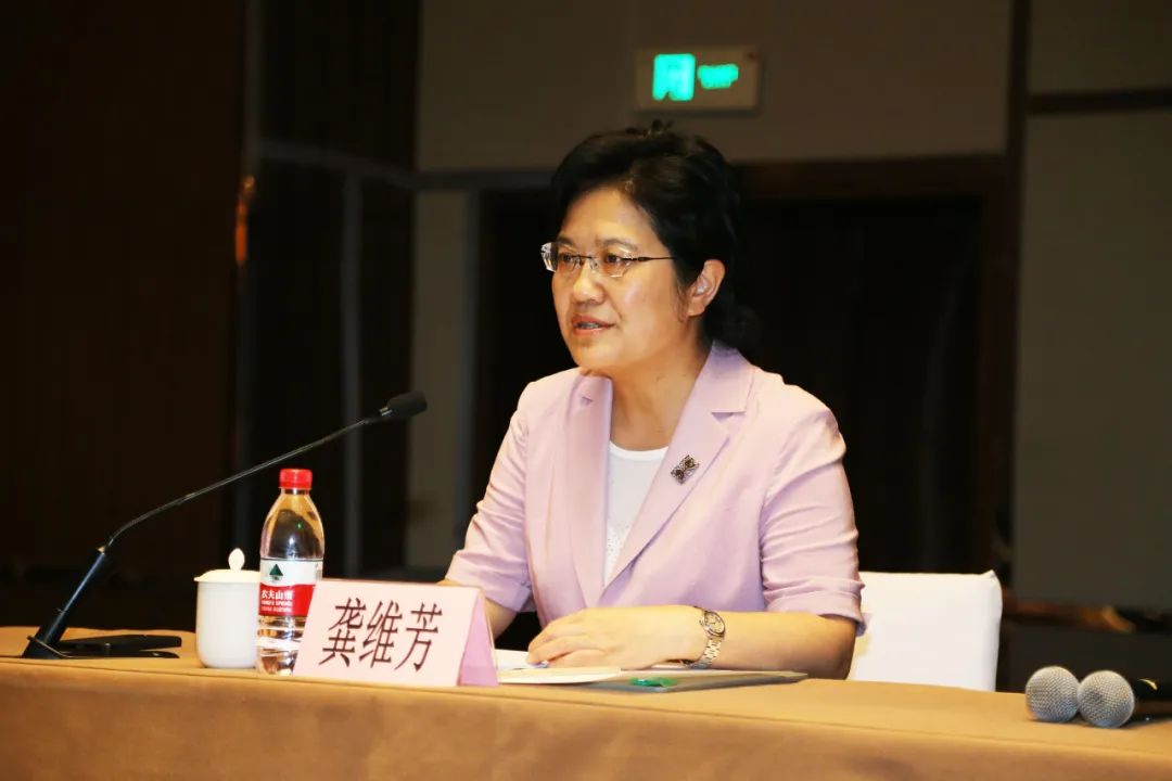 区委书记龚维芳开展"百团进 百万企业"安全生产专题宣讲