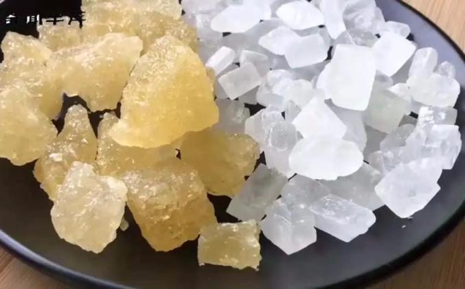 白色冰糖和黄色冰糖哪个比较好?