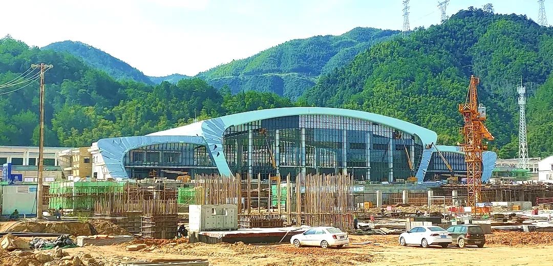 衢宁铁路新建最大火车站龙泉站建设已进入全面收尾阶段