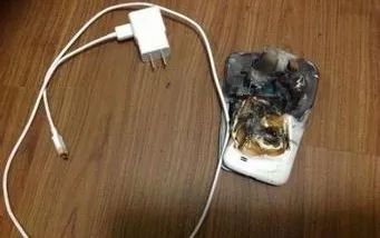 无线耳机突然爆炸小伙当场被炸晕这些夏季爆款你在用吗