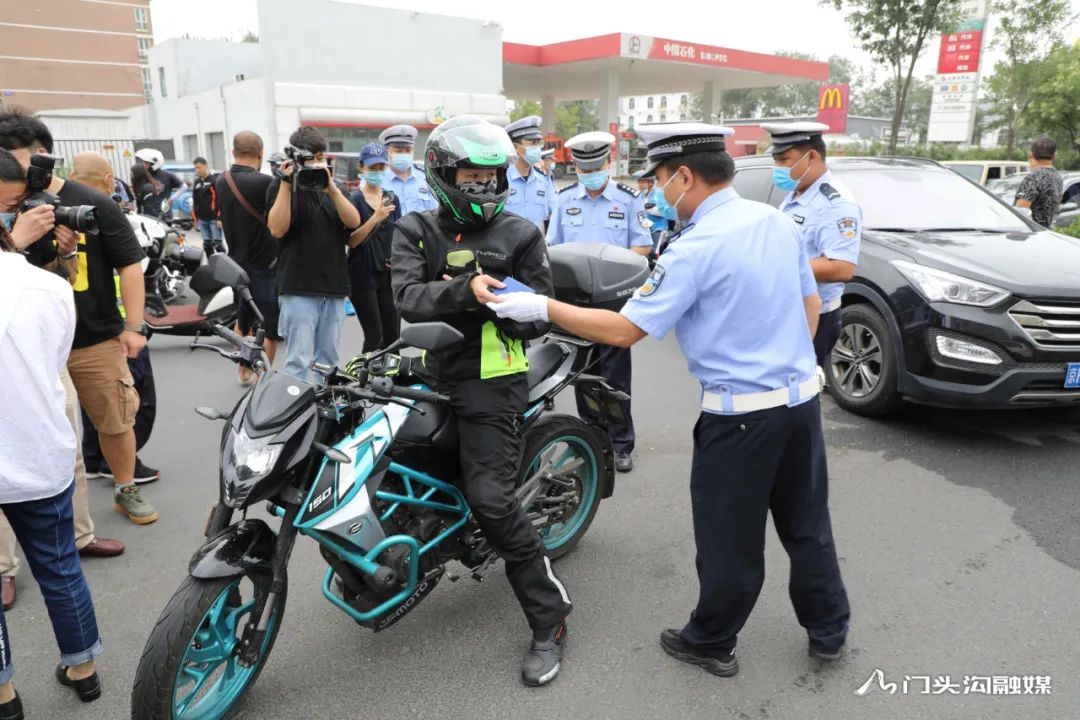 摩托车非法改装,"炸街"扰民!门头沟交管部门:严查!