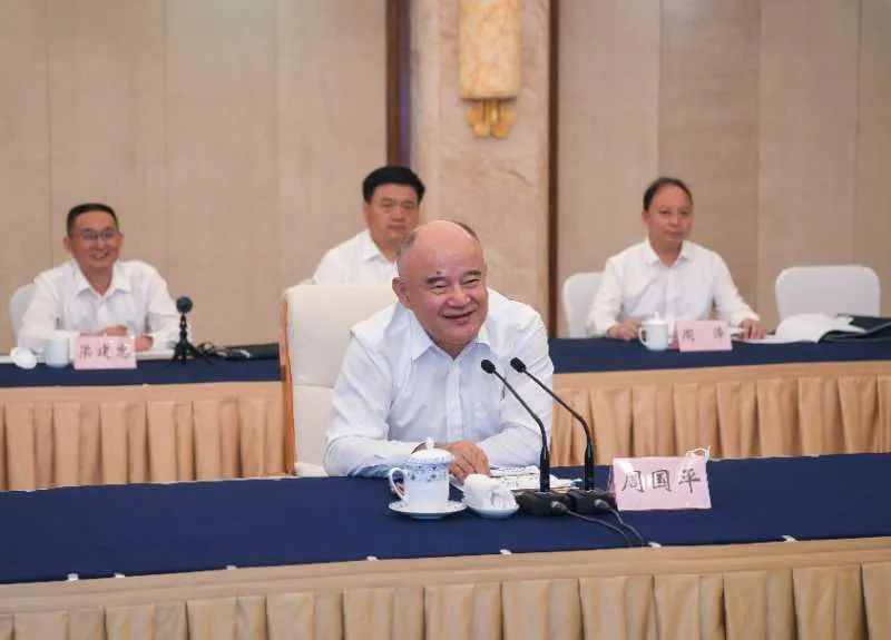 周国平一行会见重庆市委副书记市长唐良智