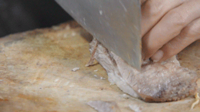 甘肃vlog｜摄制组“喝酒吃肉”，黑蜀黍羡慕围观？（最新发布）