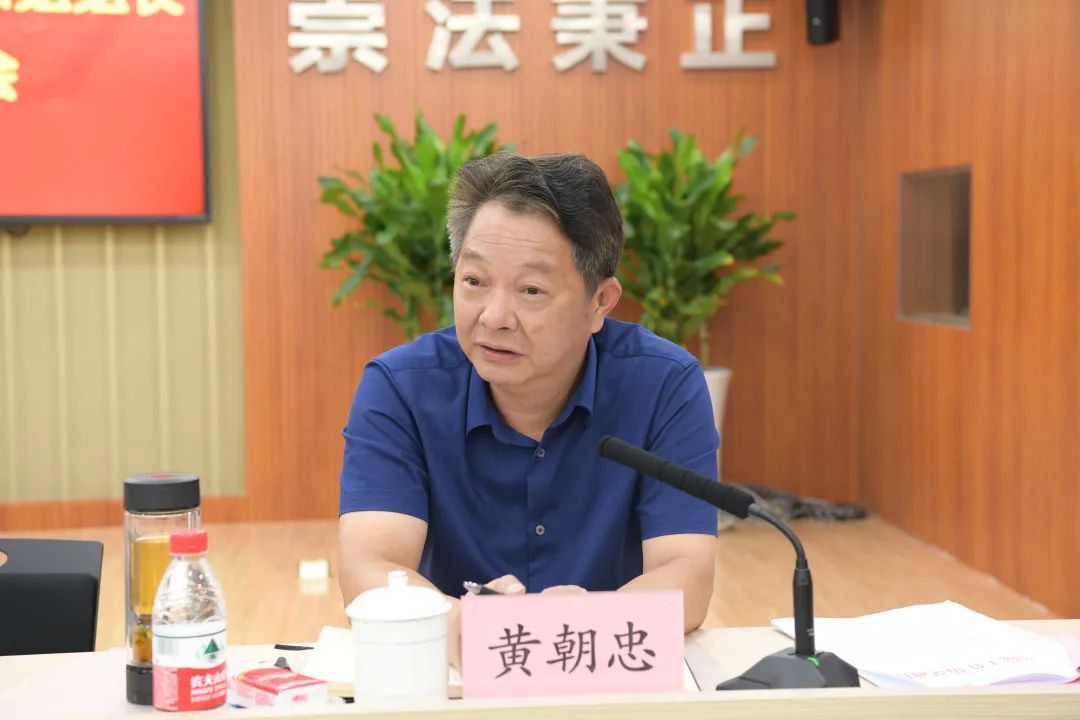 看61法丨酉阳土家族苗族自治县人大常委会主任黄朝忠完善人才培养