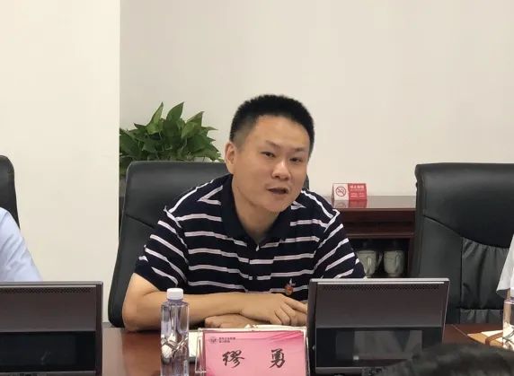 金山区应急管理局支部书记缪勇介绍了此次调研的目的和目标,开展危化