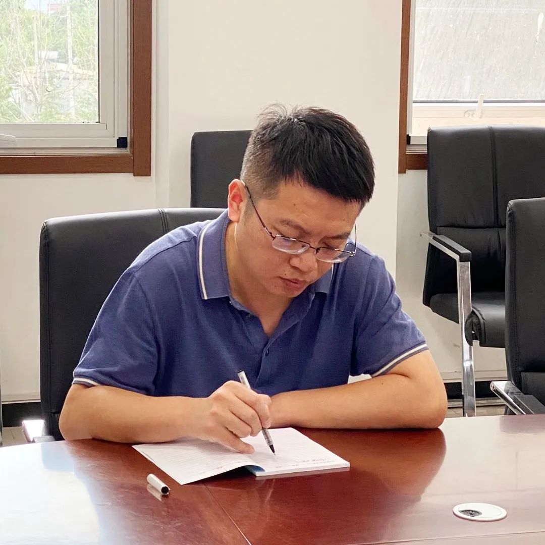 派驻纪检监察组 对综合办公室(法警队)开展集体廉政谈话