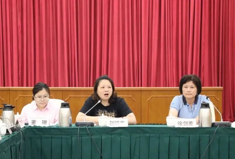 重视依法民主决策!