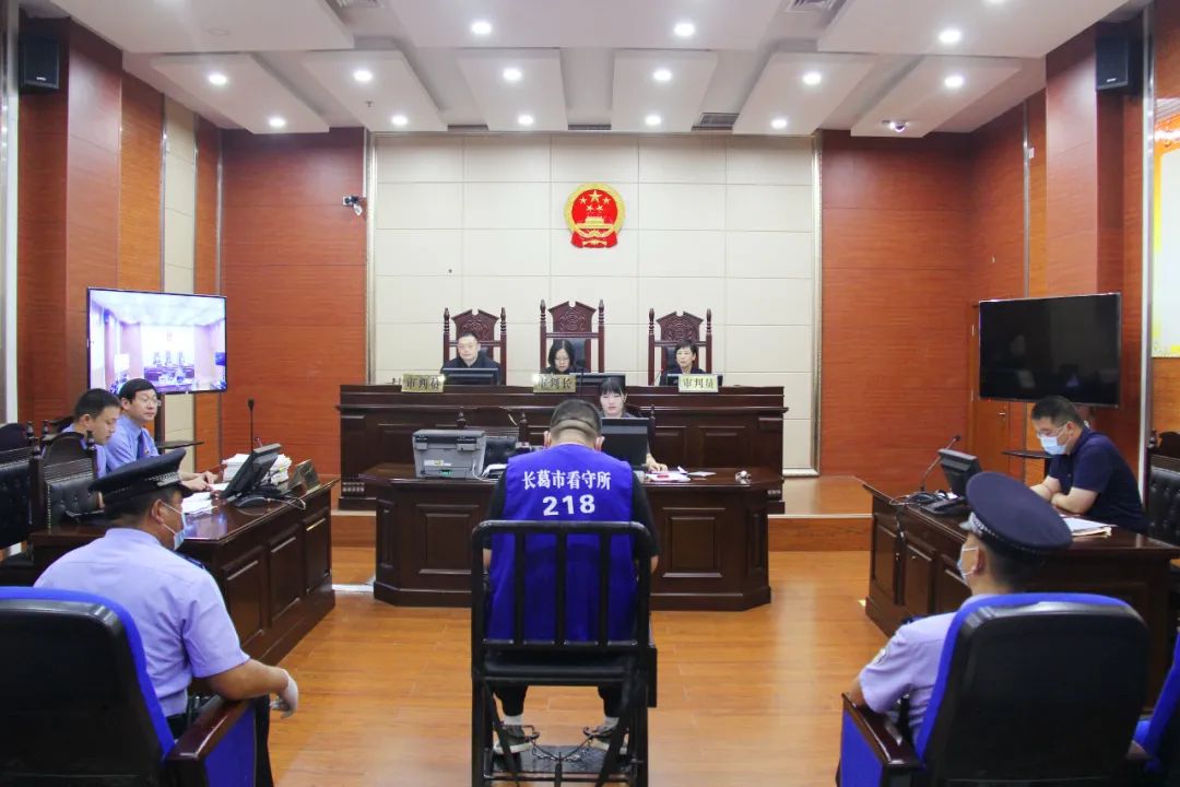 许昌法院集中宣判10起涉黑涉