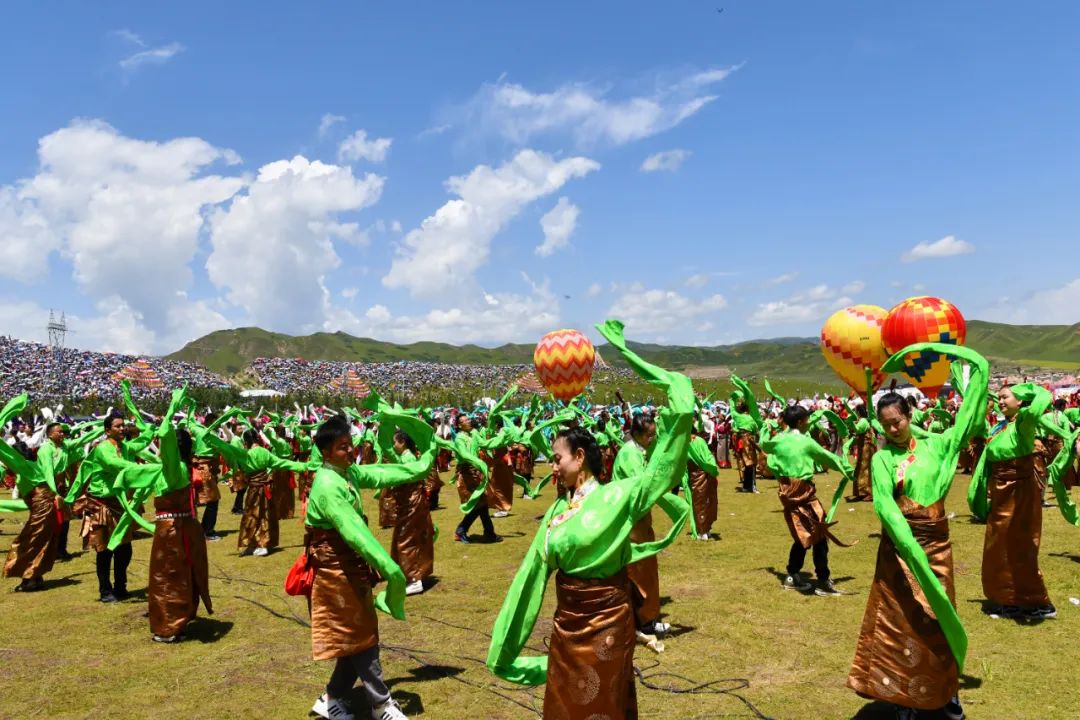 九月来了，是时候走遍甘肃这个色彩斑斓的梦幻仙境了！（最新发布）