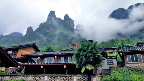 金秀瑶族自治县守护"绿水青山"交出满意生态答卷——