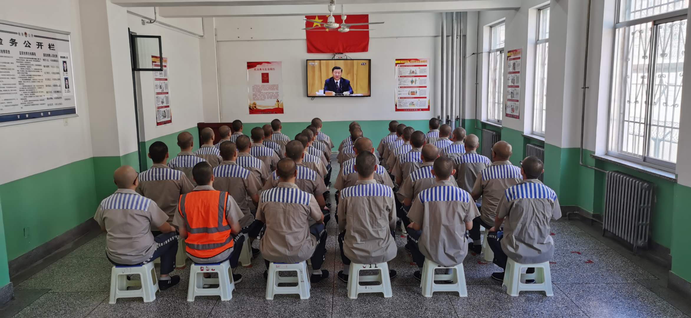 监狱囚服图片,中国囚服标准图片 - 伤感说说吧