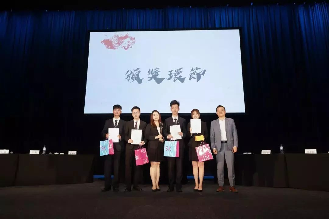 热爱辩论的他,创办了武汉大学昭言杯辩论邀请赛.