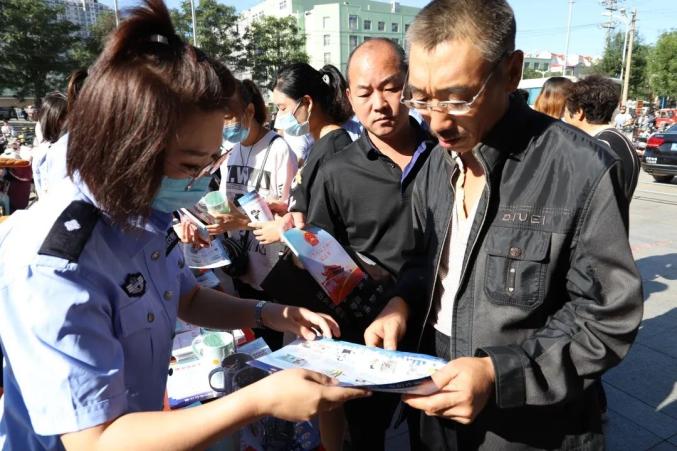 国家网络安全宣传周泊头市公安局等单位组织开展网络安全宣传周法治日