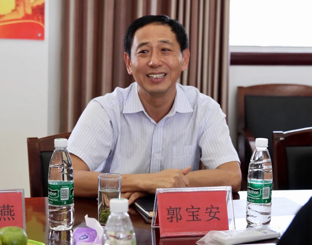 郭宝安在讲话中表示,今年以来我市民营企业面临了新形势下的严峻考验