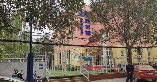 幼儿园有容嬷嬷孩子身上现不明针眼