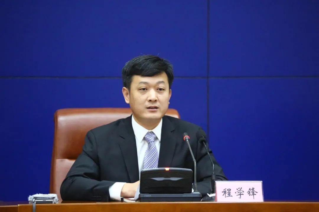 济南市住房和城乡建设局党组成员,副局长程学锋程学锋:我局将按照