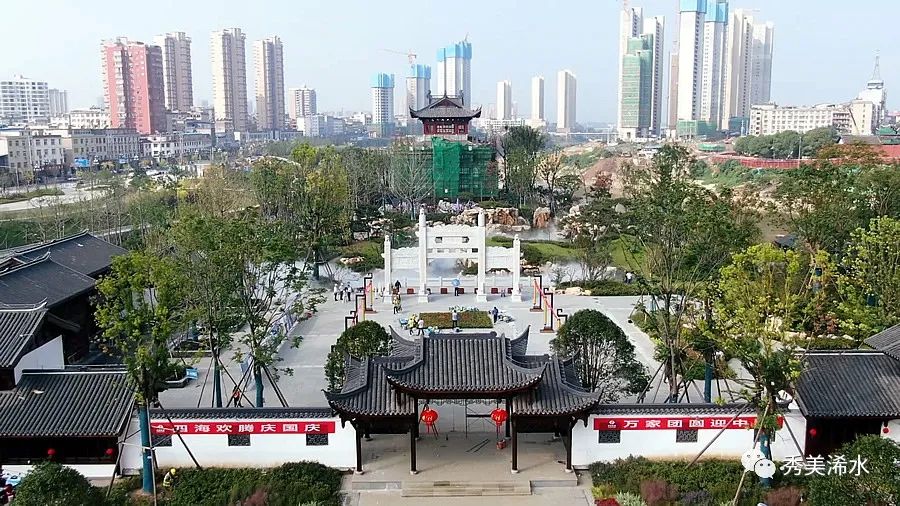谢红云 秀美浠水 经过一年多的建设,除文昌阁外,文昌公园所有景点景观