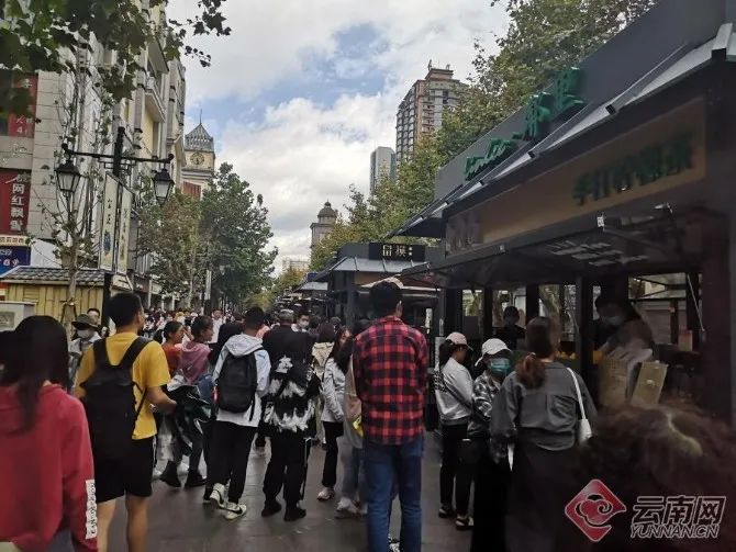 南屏步行街提升改造如火如荼黄金周让游客感受一波休闲消费新热潮