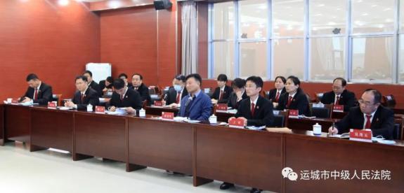 座谈会上,河津法院党组书记,院长王军就今年以来各项工作情况作了汇报