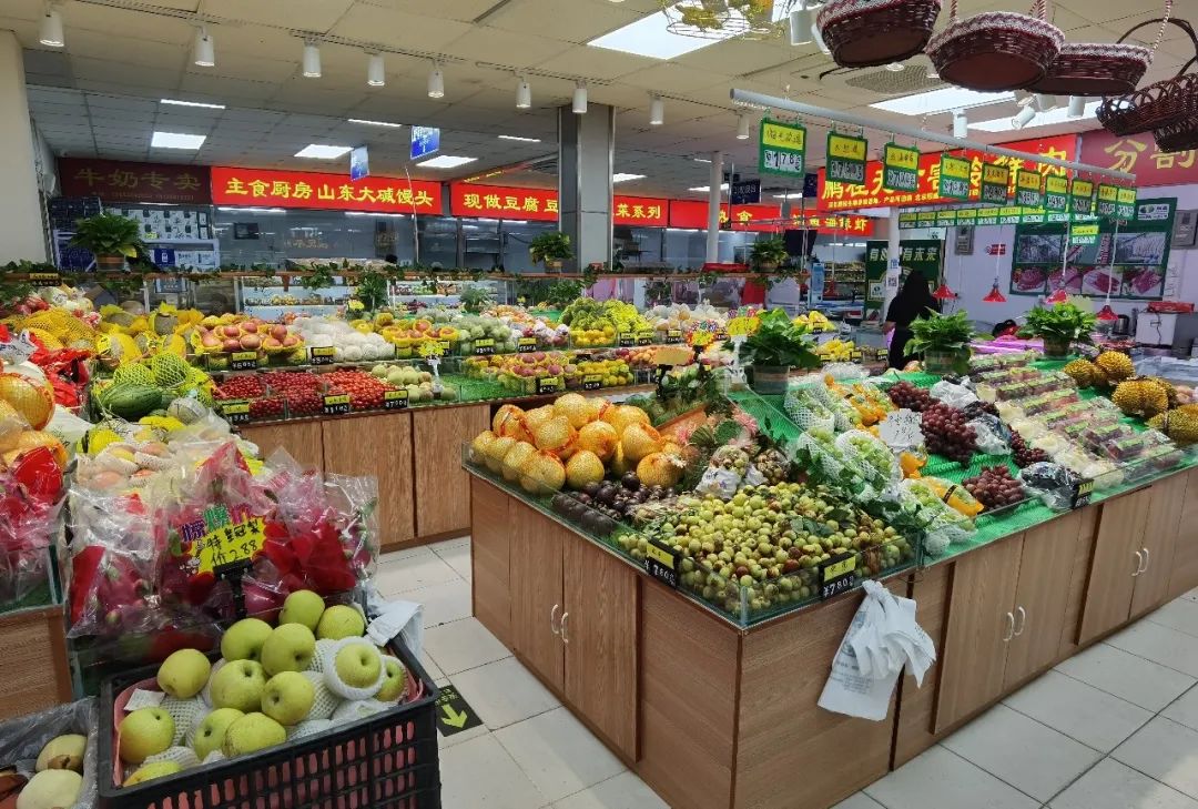 新增的建德汇生鲜超市暨百姓生活服务中心位于光彩胡同8号,占地面积