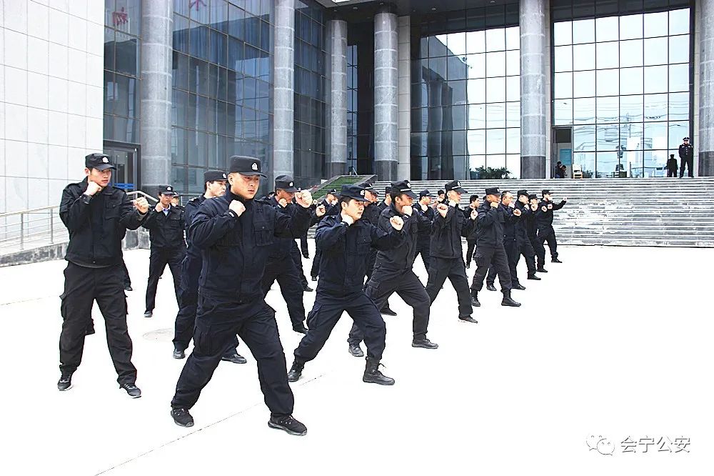 会宁公安全警实战大练兵之擒敌拳