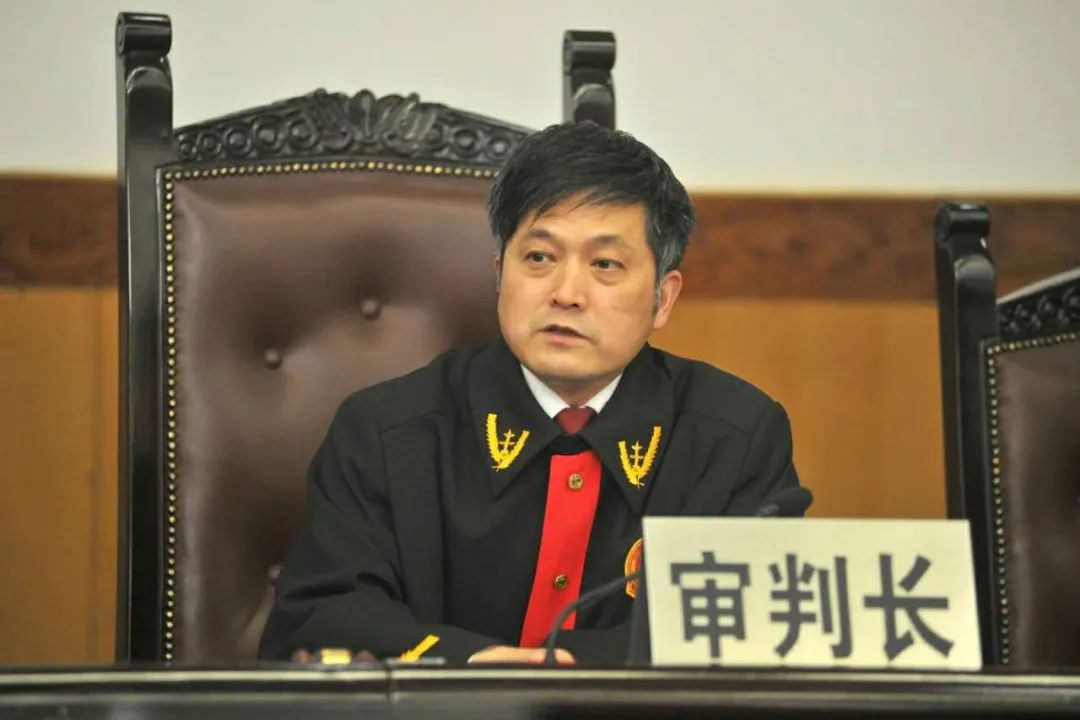 全国模范法官,江西省高级人民法院二级高级法官胡国运 学习胡国运同志