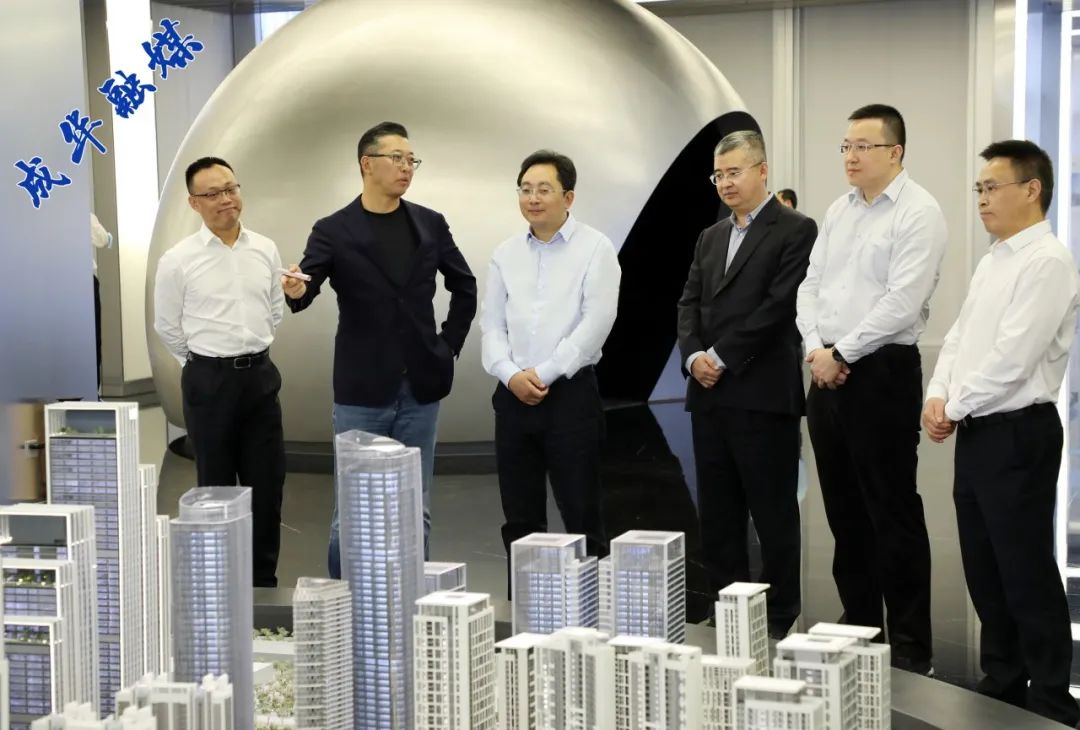 华润置地有限公司是华润集团旗下负责城市建设与运营的企业,公司业务